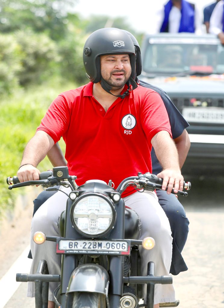 Bihar: Bribery from police station to block office, throw out this government: Tejashwi