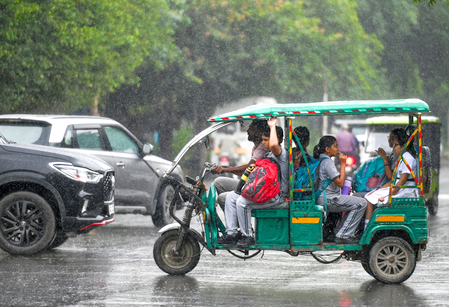 NCR : There will be rain in NCR till September 2, there will be showers accompanied by thunder