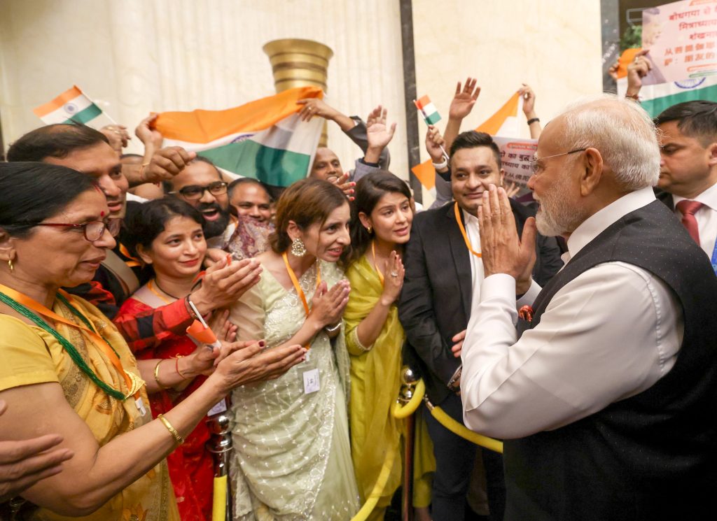 grand welcome : PM Modi received a grand welcome in China with Vande Mataram slogans