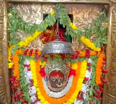 Navratri Varanasi: Devotees Throng Temple on First Day of Sharadiya Navratri