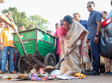 CM Rekha Gupta Appeals to Citizens: Let’s Make Delhi Clean and Beautiful