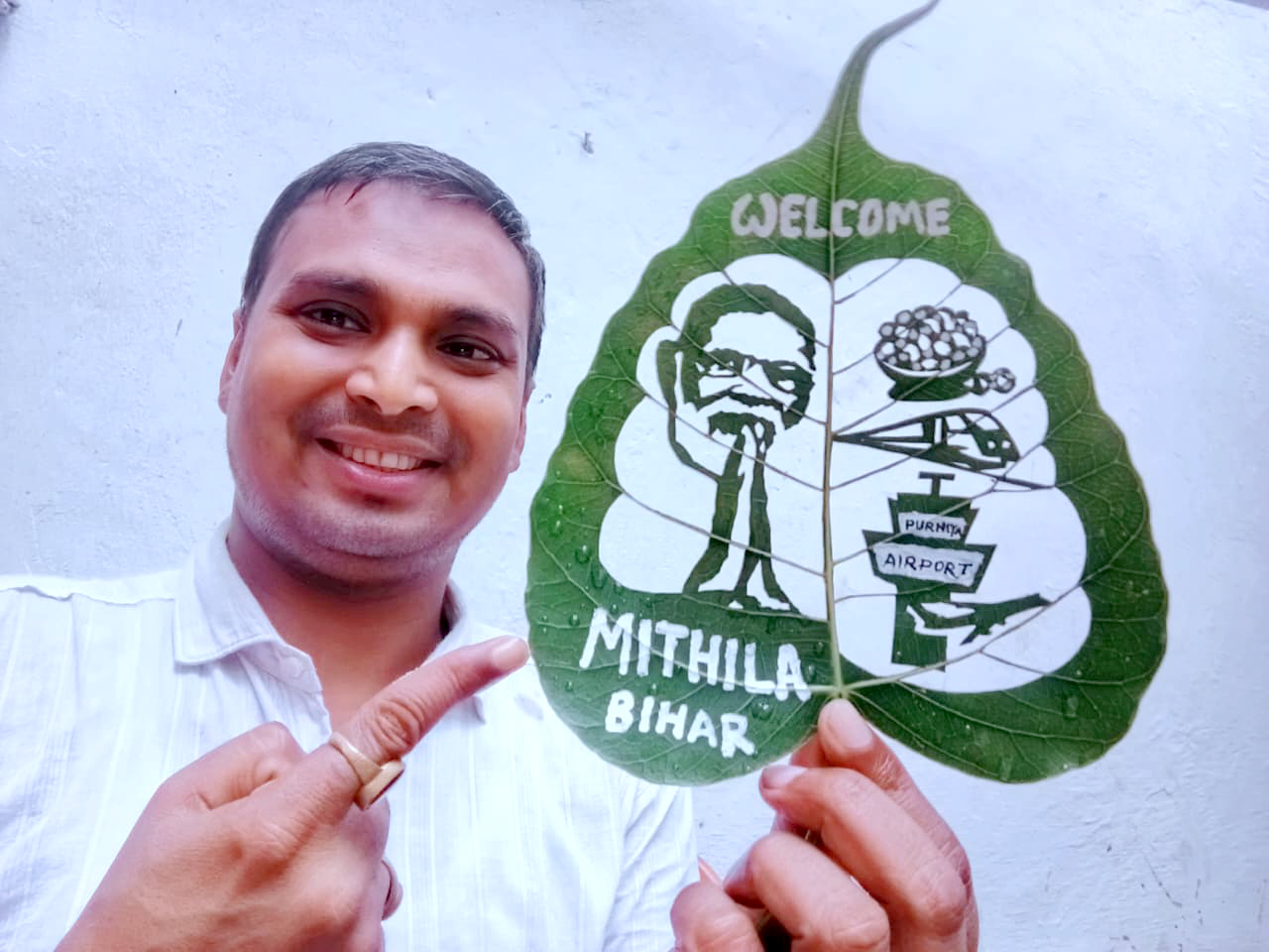 Leaf Artist Madhurendra Welcomes PM Modi with Unique Portrait