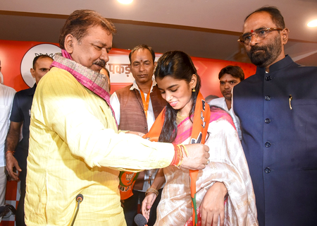 Bihar Elections: Maithili Thakur Joins BJP, Says PM Modi Inspires Her