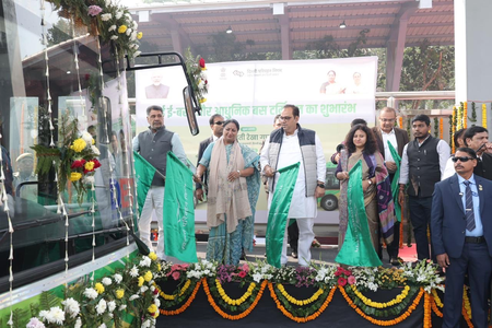Delhi Bus Terminal Inaugurated by CM Rekha Gupta; 40 New E-Buses Flagged Off
