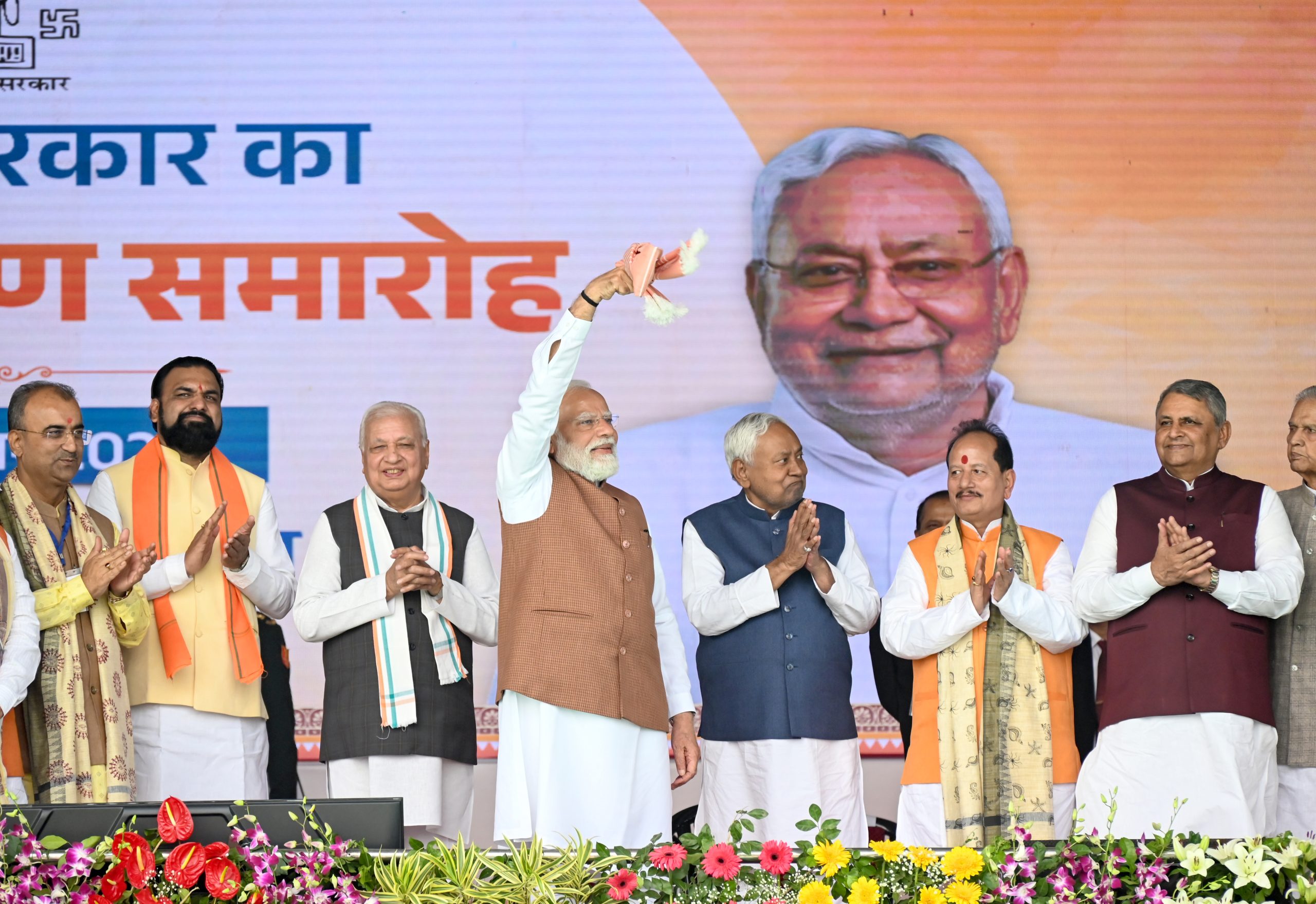 Modi Praises Nitish Kumar as Skilled Administrator; Extends Best Wishes