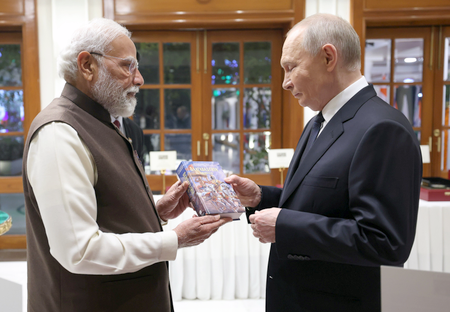 Modi Putin Gift: PM Presents Russian Bhagavad Gita to President Putin