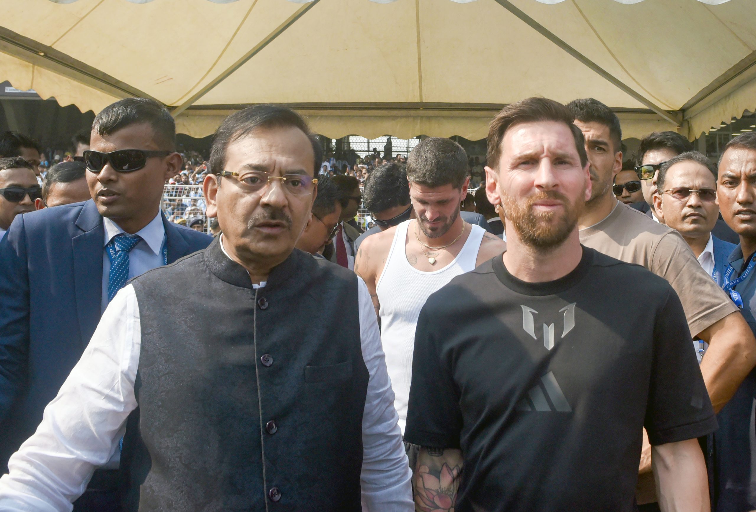Messi Kolkata Chaos: Fans Riot After Missing Lionel Messi at Stadium