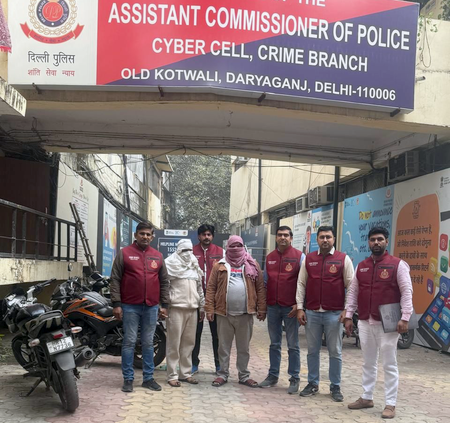 Delhi Police Busts Fake Medicine Racket, 2 Arrested in Major Crackdown