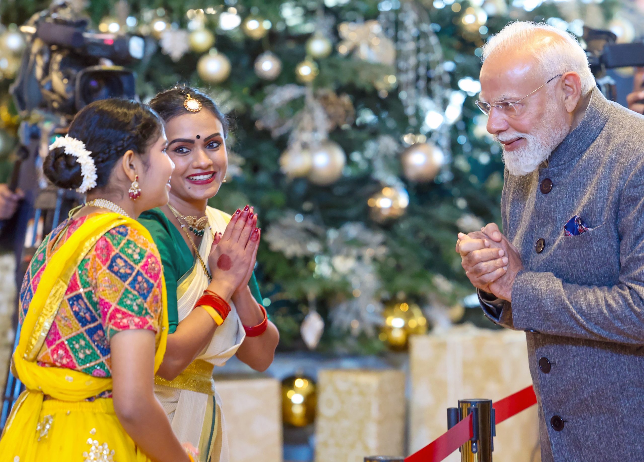 Modi Amman Visit: Indian Community Welcomes PM Modi with Enthusiasm
