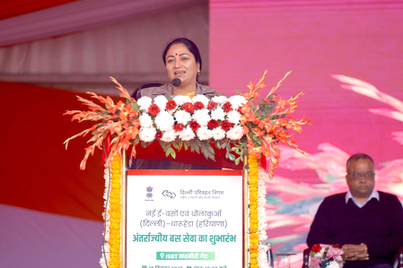 Electric Buses Delhi: CM Rekha Gupta Flags Off 100 New E-Buses