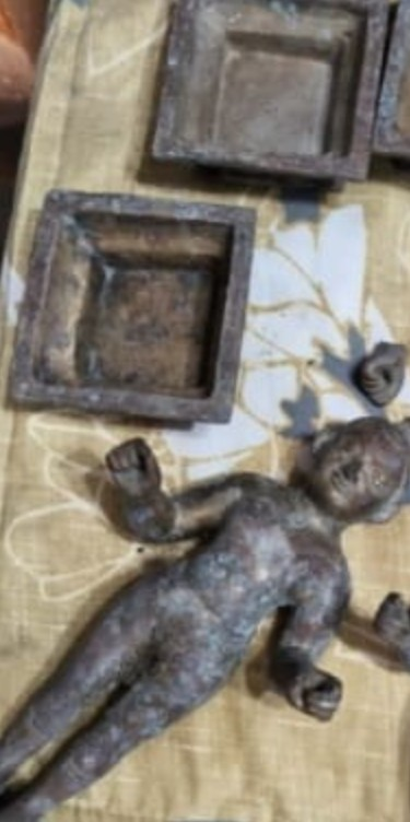 Gopalganj Idol Recovery: Priceless Asthdhatu Idols Found After 24-Hour Excavation in Bihar