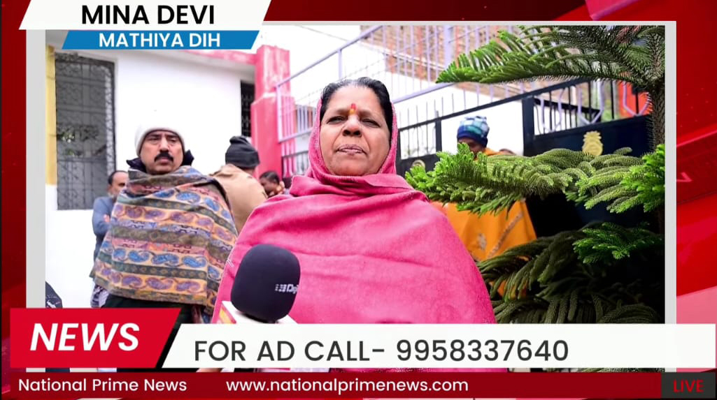 Motihari Drainage Crisis: Residents Fix Broken Drain Slab with Community Fund