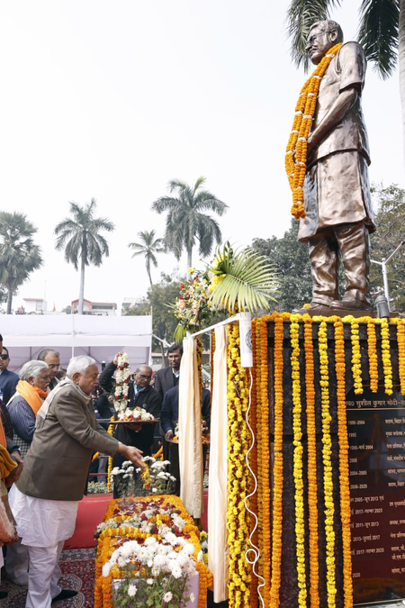 Sushil Modi Statue: CM Nitish Kumar Unveils Life-Size Tribute on His Birth Anniversary