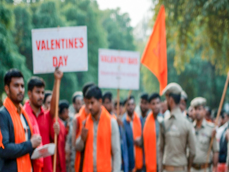 Patna Valentine Day Protest: Couples Given Hanuman Chalisa