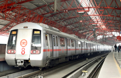 Minor Metro Accident at Uttam Nagar East Station, Delhi