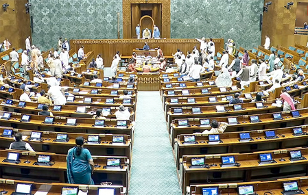 LPG Crisis in India Sparks Political Debate | Opposition vs Government