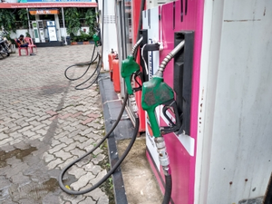 Fuel Supply Normal in India: PNG Expansion, LPG Boost & Govt Action