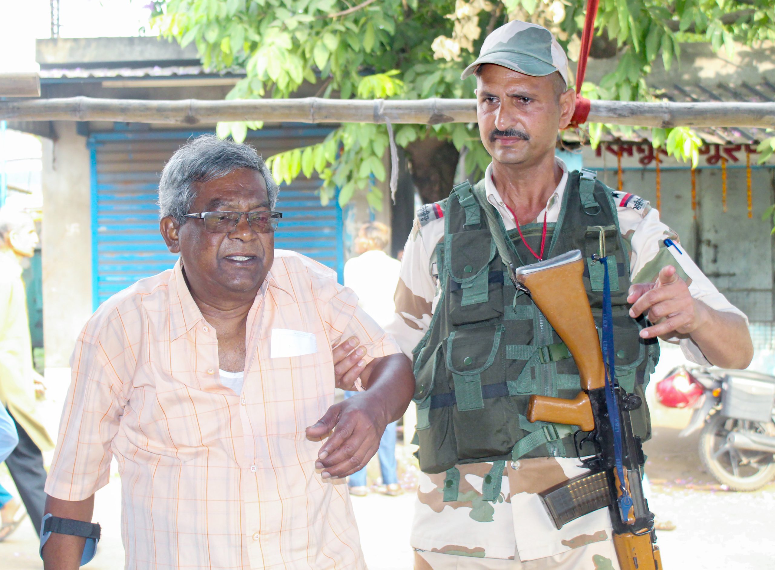Bengal Voting Phase1 Begins: Heavy Turnout Across 152 Seats with Tight Security