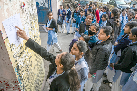 UP Board Result 2026: Girls Dominate as Kashish, Anshika and Shikha Top Exams