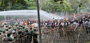 Jharkhand Student Protest Escalates Near Assembly