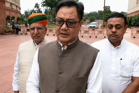 Student Protests Debate: Government Ready for Discussion in Parliament