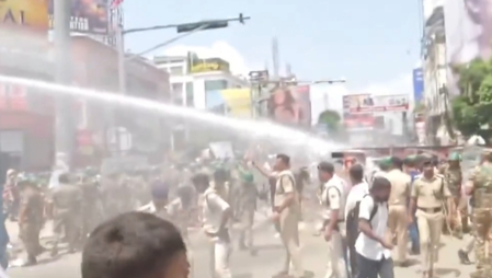 TRE-4 Protest: Bihar Students Face Water Cannons in Patna