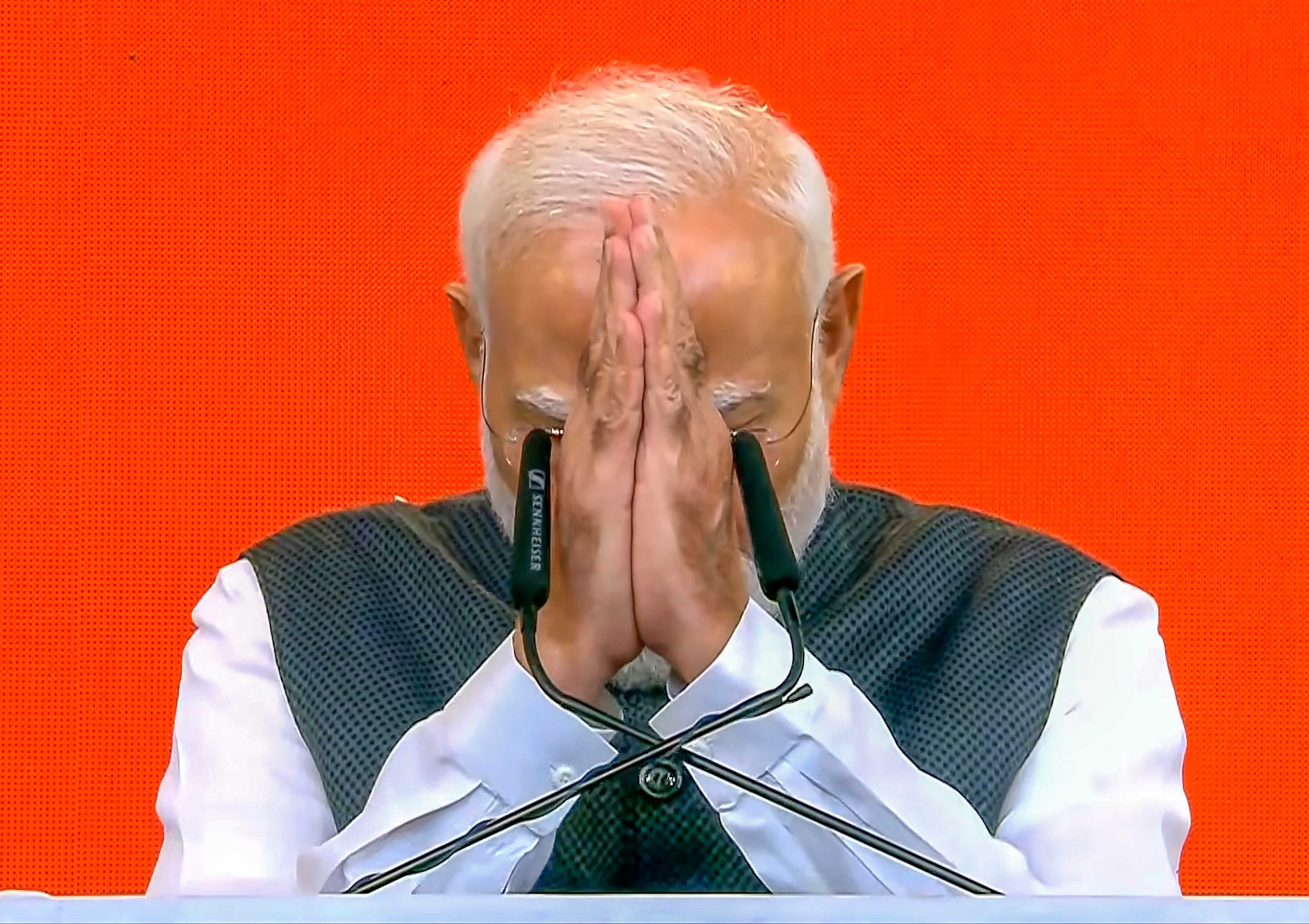 PM Modi marks 25 years of public service, thanking citizens for their trust and calling the experience a national asset.